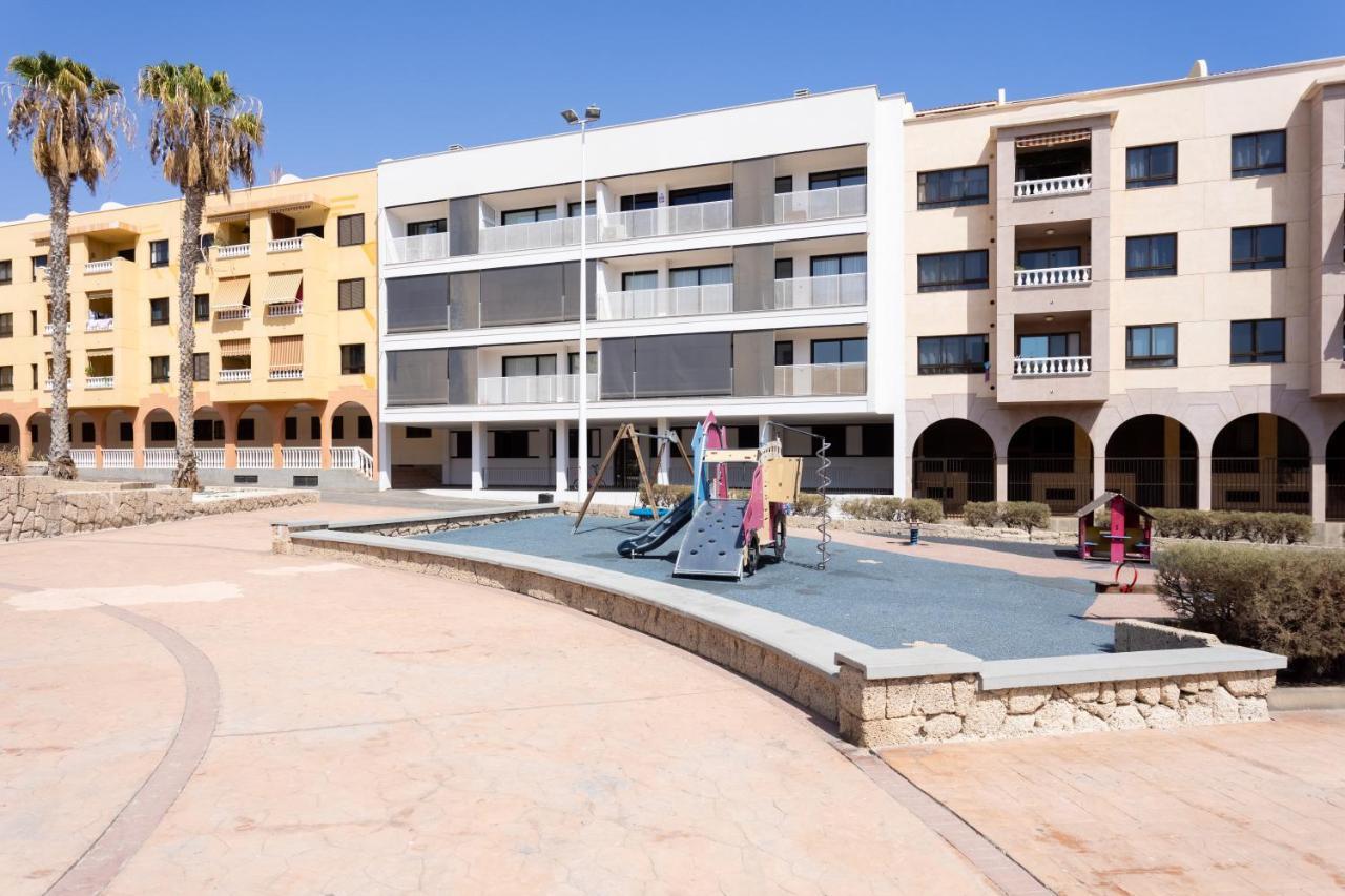 New 140M2 Loft-Style Flat At Town Heart, 3 Beaches Close Casa Leon エル・メダノ エクステリア 写真
