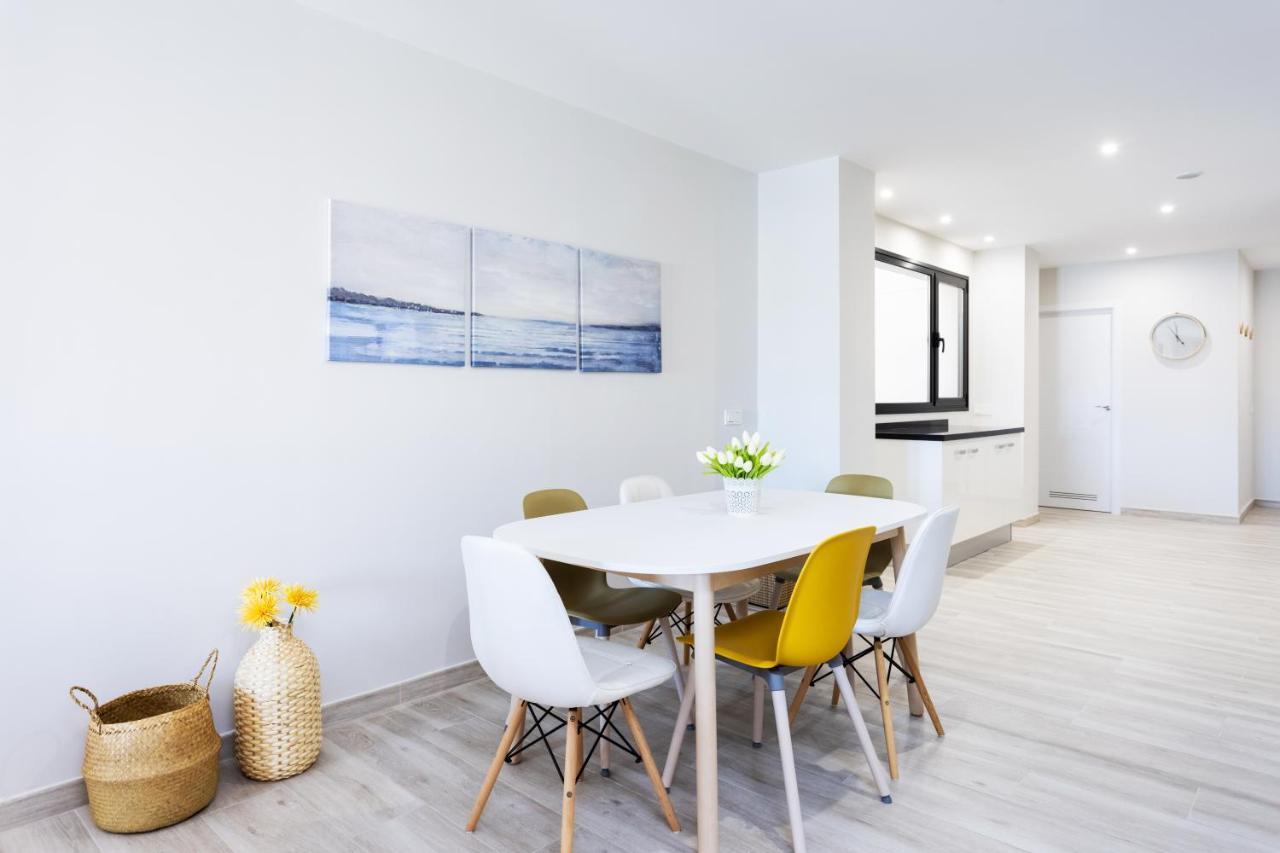 New 140M2 Loft-Style Flat At Town Heart, 3 Beaches Close Casa Leon エル・メダノ エクステリア 写真