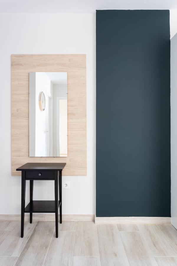 New 140M2 Loft-Style Flat At Town Heart, 3 Beaches Close Casa Leon エル・メダノ エクステリア 写真