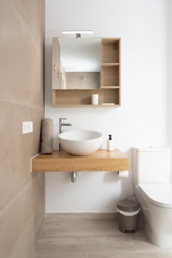 New 140M2 Loft-Style Flat At Town Heart, 3 Beaches Close Casa Leon エル・メダノ エクステリア 写真