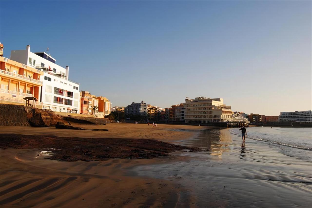 New 140M2 Loft-Style Flat At Town Heart, 3 Beaches Close Casa Leon エル・メダノ エクステリア 写真